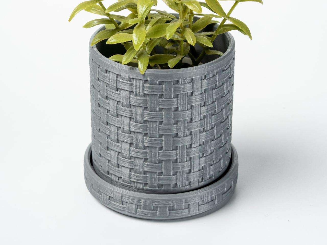 woven planter