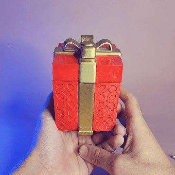 A gift box with a surprise 🎁